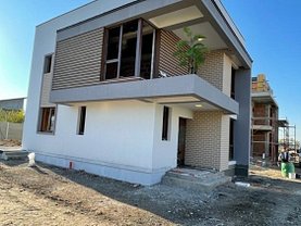 Casa de vânzare 5 camere, în Berceni