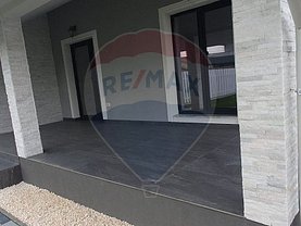 Casa de vânzare 4 camere, în Mosnita Noua, zona Central