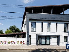 Casa de vânzare 10 camere, în Timişoara, zona Lipovei