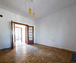 Casa de vânzare 3 camere, în Timişoara, zona Lunei