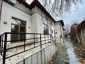 Casa de vânzare 5 camere, în Bucureşti, zona Cotroceni