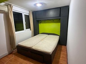 Garsonieră de închiriat, în Iaşi, zona Podu Roş