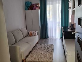 Apartament de vânzare 3 camere, în Iaşi, zona Cug