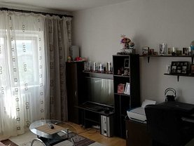 Apartament de vânzare 3 camere, în Iaşi, zona Păcurari