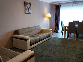 Apartament de închiriat 3 camere, în Bucuresti, zona Unirii