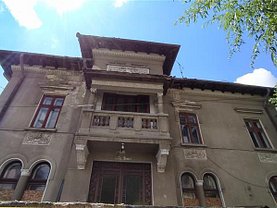 Casa de vânzare 12 camere, în Bucureşti, zona Polonă