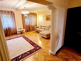 Casa de vânzare 11 camere, în Bucureşti, zona Tei