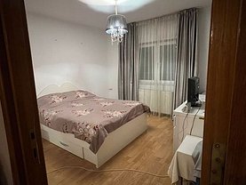 Apartament de vânzare 3 camere, în Bucureşti, zona Sebastian