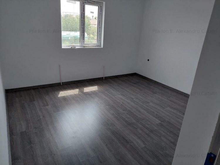 Lumina- Casa 3 camere la cheie cu toate utilitatile ,se accepta credit