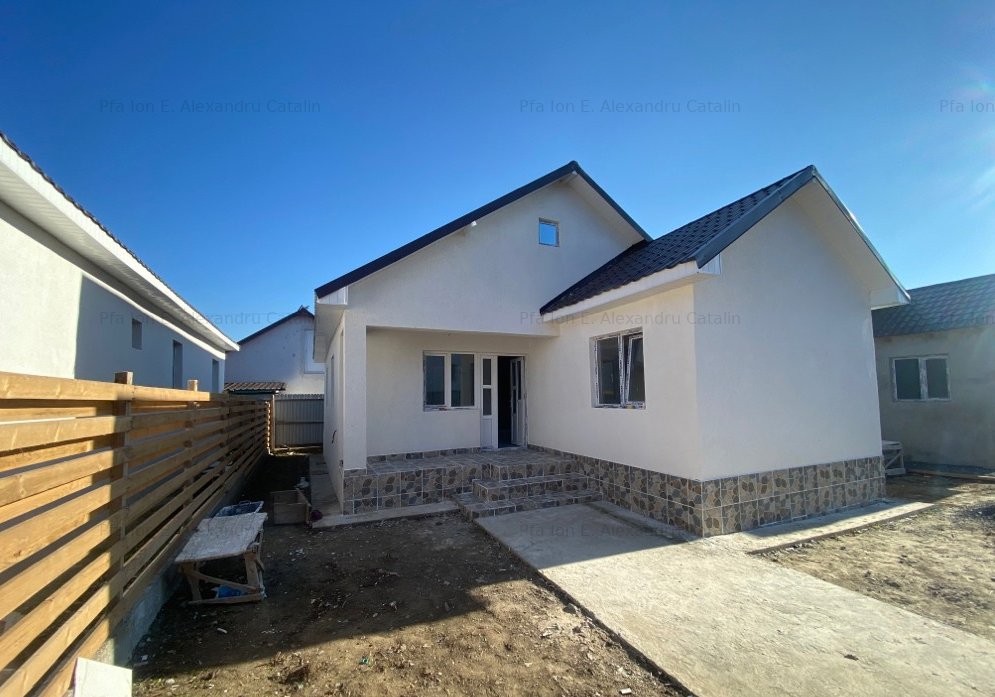 Casa de vanzare Navodari !