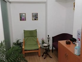 Apartament de vanzare 3 camere, în Bucuresti, zona Rahova