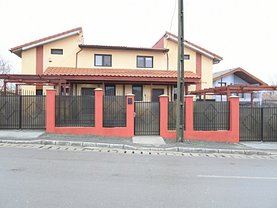 Casa de vânzare 8 camere, în Ovidiu, zona Central