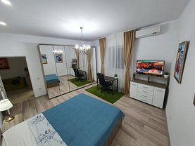 Casa de vânzare 21 camere, în Bucureşti, zona Cişmigiu