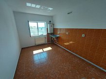Apartament de vânzare 4 camere în Iasi, Tudor Vladimirescu