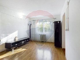 Apartament de vânzare 4 camere, în Cluj-Napoca, zona Mănăştur