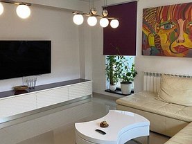 Casa de vânzare 5 camere, în Bucureşti, zona Apărătorii Patriei