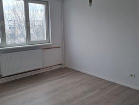 Apartament de vânzare 2 camere, în Bucureşti, zona Titan