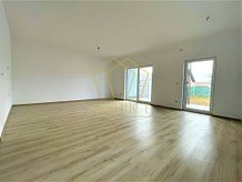 Casa 3 camere în Mosnita Noua, Exterior Est