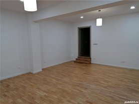 Apartament de închiriat 4 camere, în Bucuresti, zona P-ta Universitatii