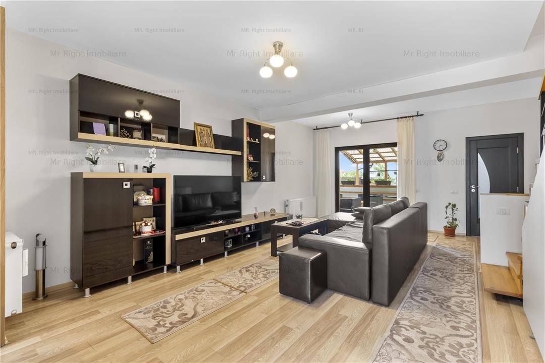 Casa superba de tip duplex 4 camere Sanpetru