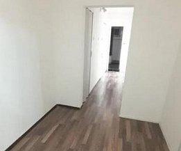 Apartament de vânzare 3 camere, în Bucureşti, zona Baba Novac