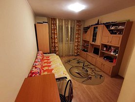 Apartament de închiriat 2 camere, în Iaşi, zona Podu Roş
