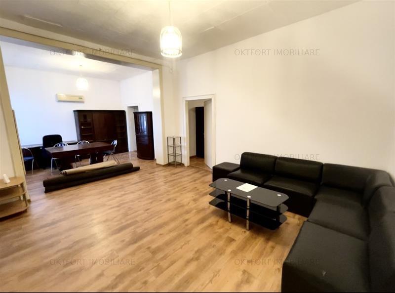 Casa dd?nchiriat cu centrala proprie, in zona Elisabetin.