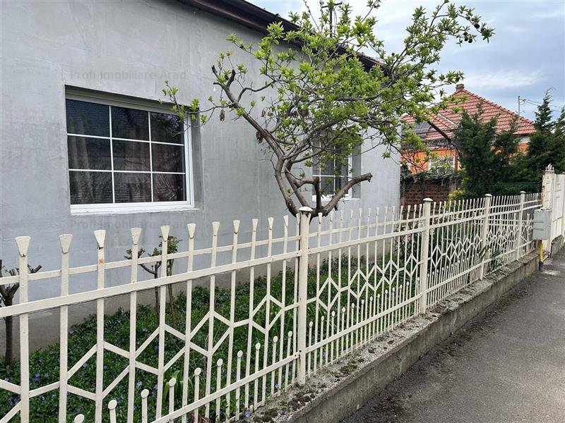 Casa 2 camere, Gradiste