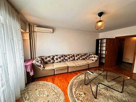 Apartament de vânzare 3 camere, în Bucureşti, zona Calea Călăraşilor