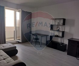 Apartament de vânzare 3 camere, în Roşu, zona Apusului