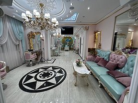 Vânzare spaţiu comercial