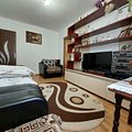 Apartament de vânzare 3 camere, în Târgovişte, zona Micro 8