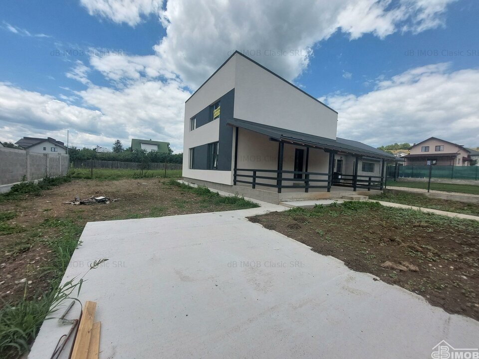 Constructie noua, Razvad