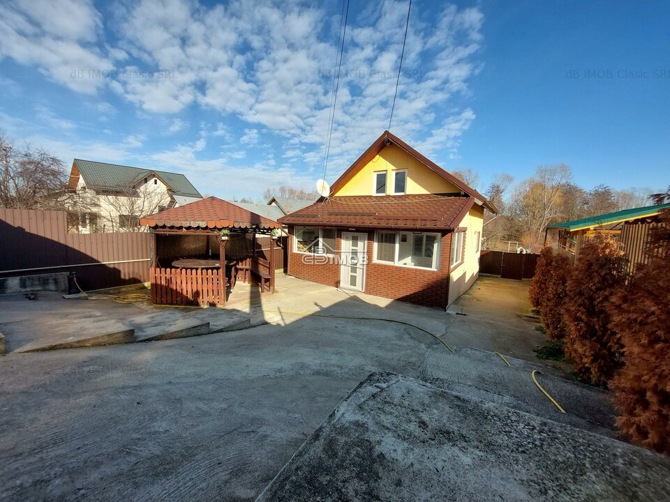 Aer curat. Vanzare casa P+M