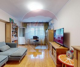 Apartament de vanzare 3 camere, în Bucureşti, zona Sălaj