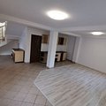 Casa de închiriat 3 camere, în Braşov, zona Tractorul