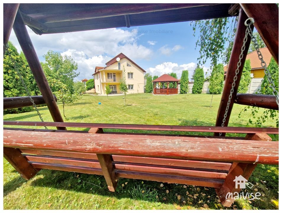 Vila superba cu garaj, teren 1500 mp