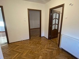 Apartament de închiriat 3 camere, în Bucureşti, zona P-ţa Dorobanţi