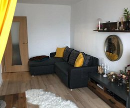Apartament de vânzare 2 camere, în Braşov, zona Calea Bucureşti
