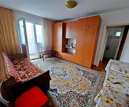 Apartament de vânzare 2 camere, în Braşov, zona Florilor
