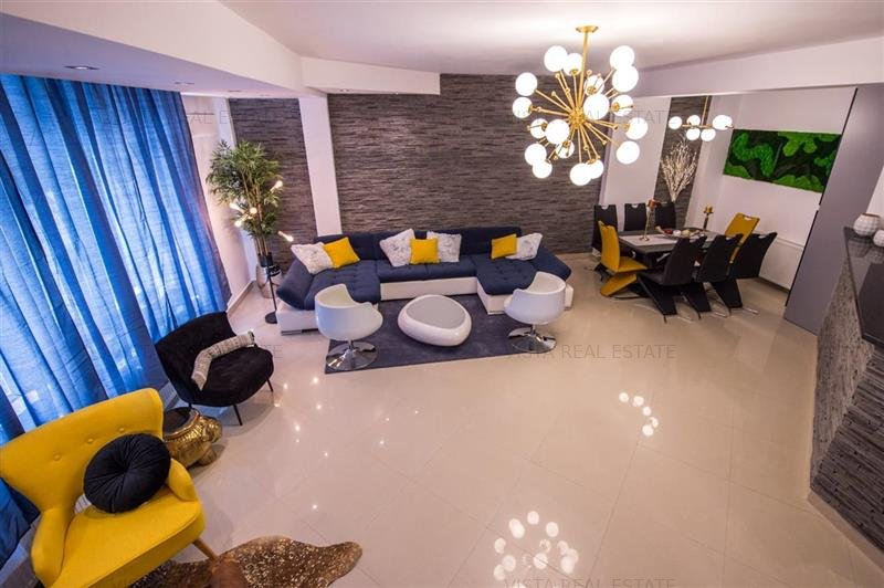 Afacere la cheie, Duplex, 243mp, gradina 221mp, Mamaia-Nord