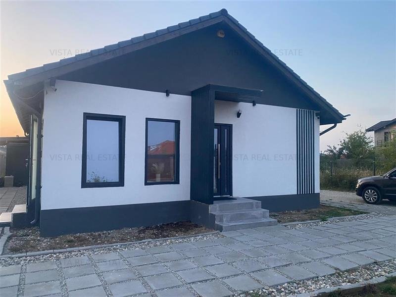 Casa individuala 530 mp teren , Sanpetru, Brasov