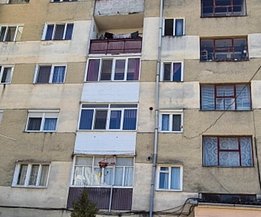 Apartament de vânzare 4 camere, în Lipova, zona Central
