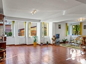 Casa de vânzare 7 camere, în Bucureşti, zona Fundeni