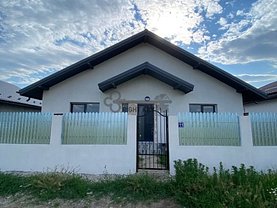 Casa 3 camere în Domnesti