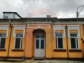 Casa de vânzare 3 camere, în Galaţi, zona Port