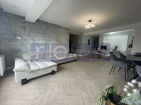 Apartament de vanzare 4 camere, în Bucuresti, zona Arcul de Triumf