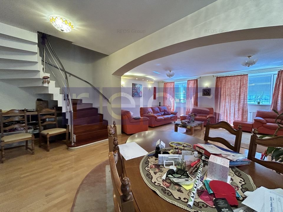 INCHIRIERE TRIPLEX | ZONA PIATA VICTORIEI