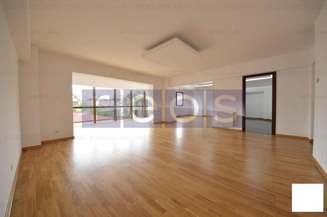 Apartament Aviatorilor-Kiseeff | 5 camere | 2 locuri de parcare |