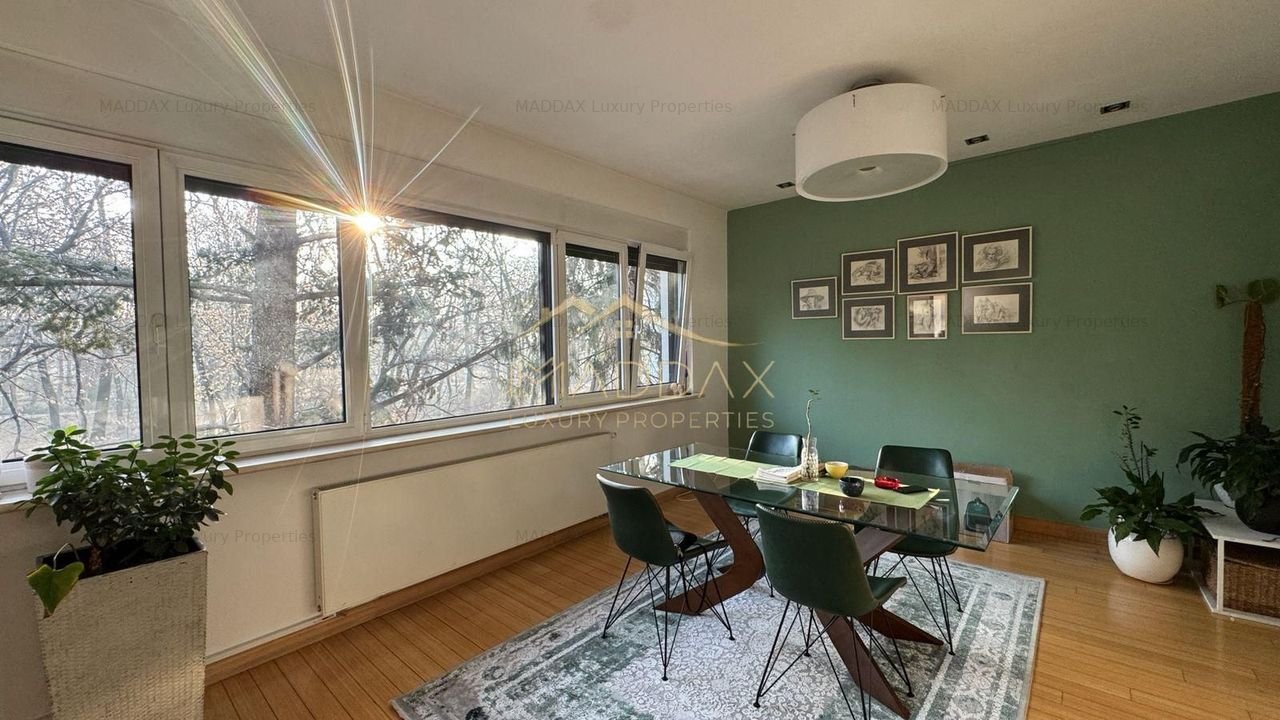 Apartament cu 6 camere *175mp* // Parcul Kiseleff